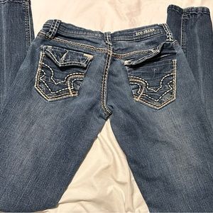 Zco jeans worn but still in good condition size 0 and low rise